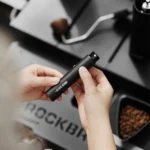 ⁦زجاجة رذاذ بن إسبريسو – سبائك ألومنيوم / إعادة تعبئة⁩ - الصورة ⁦5⁩